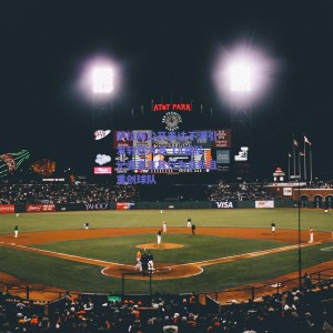 【极速电竞比分】萨拉赫公开表达不满引发轩然大波 TA跟队记者直言其行为自私且重创球队